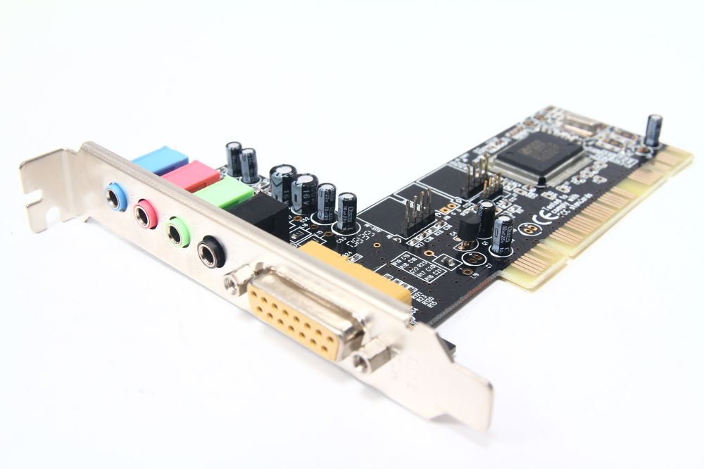 Cmedia L-8738-4C 4-Channel 4.1 PCI Computer Audio Board Midi/Joystick Soundkarte 4060787381163