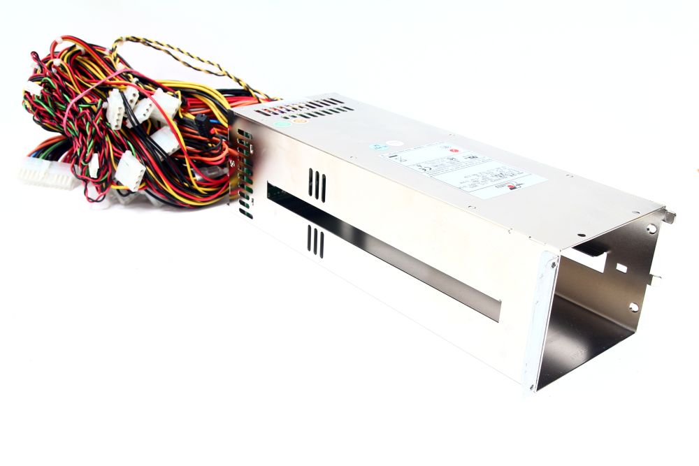 Alimentatore Per Server Emacs Zippy R2W-5600P3V 600W 2U - Usato Funzionante