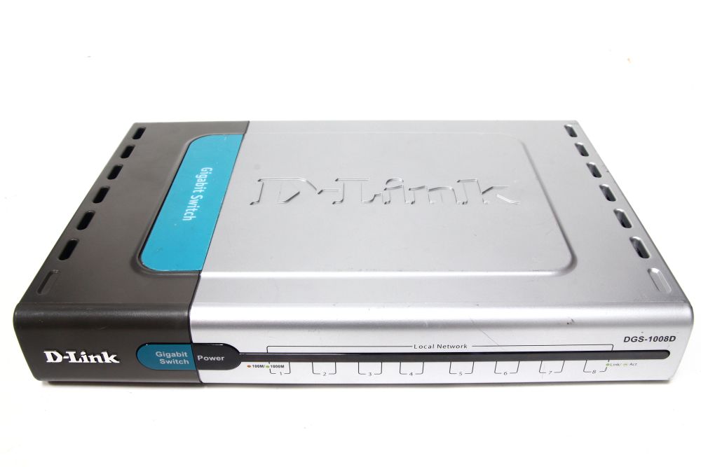 D-Link DGS-1008D 8-Port Gigabit Unmanaged Desktop Switch 10/100 ...
