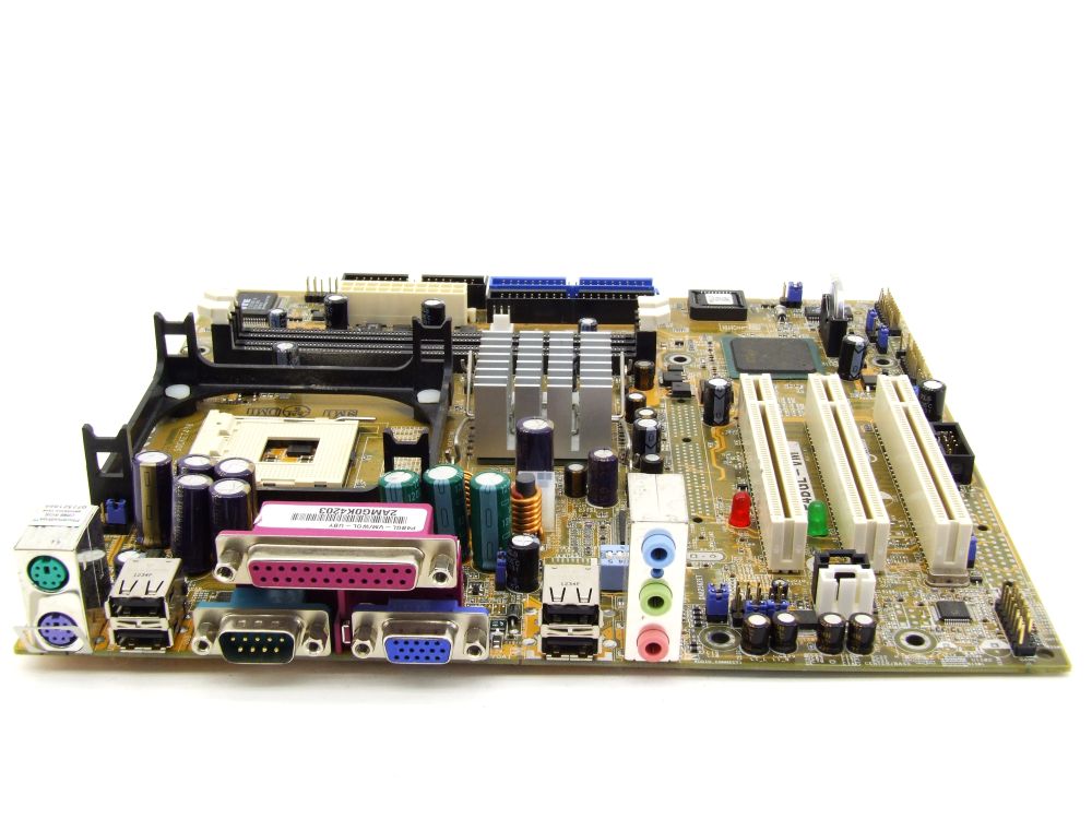 ASUS P4BGL-VM mATX Computer Desktop PC Mainboard Intel Socket / Sockel 478 4060787368737