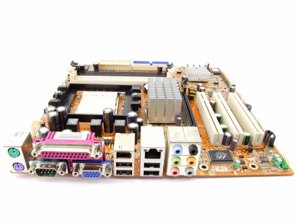 Acer C51GM03A1-3.1-8EKSH mATX PC Computer Mainboard AMD Socket / Sockel 939 4060787379436