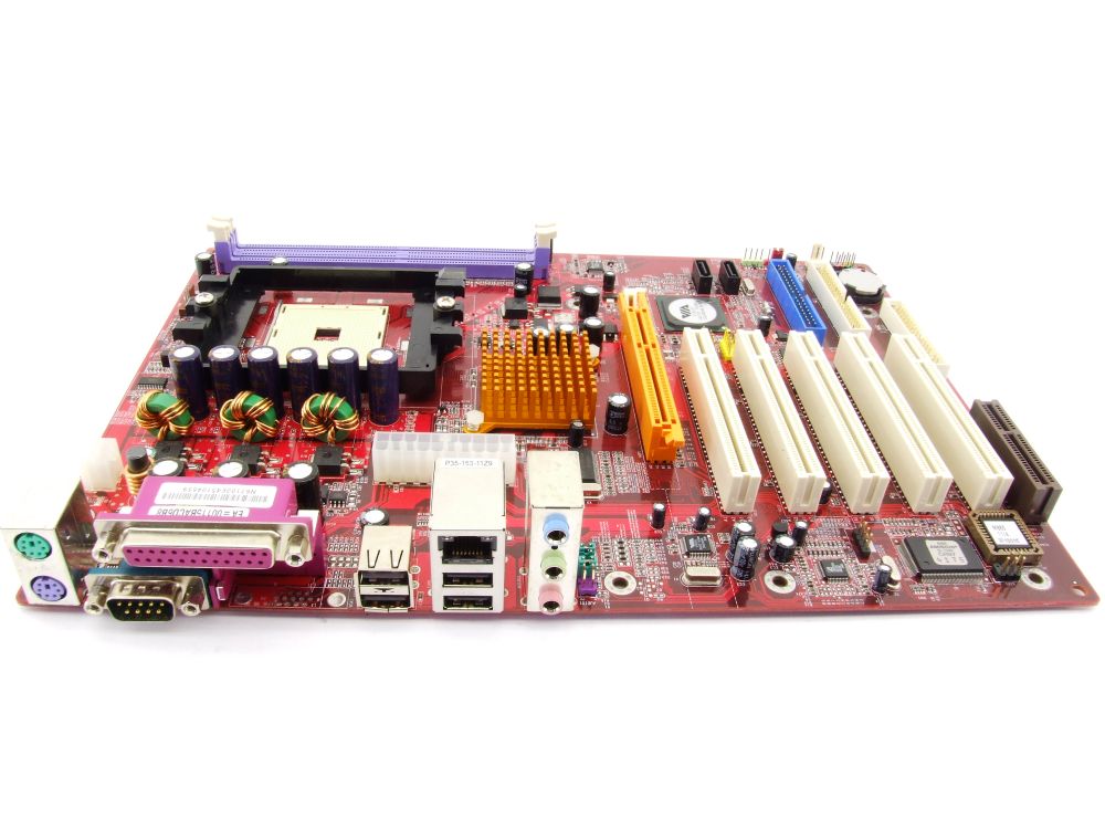 PC Chips M860 ATX Desktop PC Computer Mainboard AMD Socket / Sockel 754 4060787381200