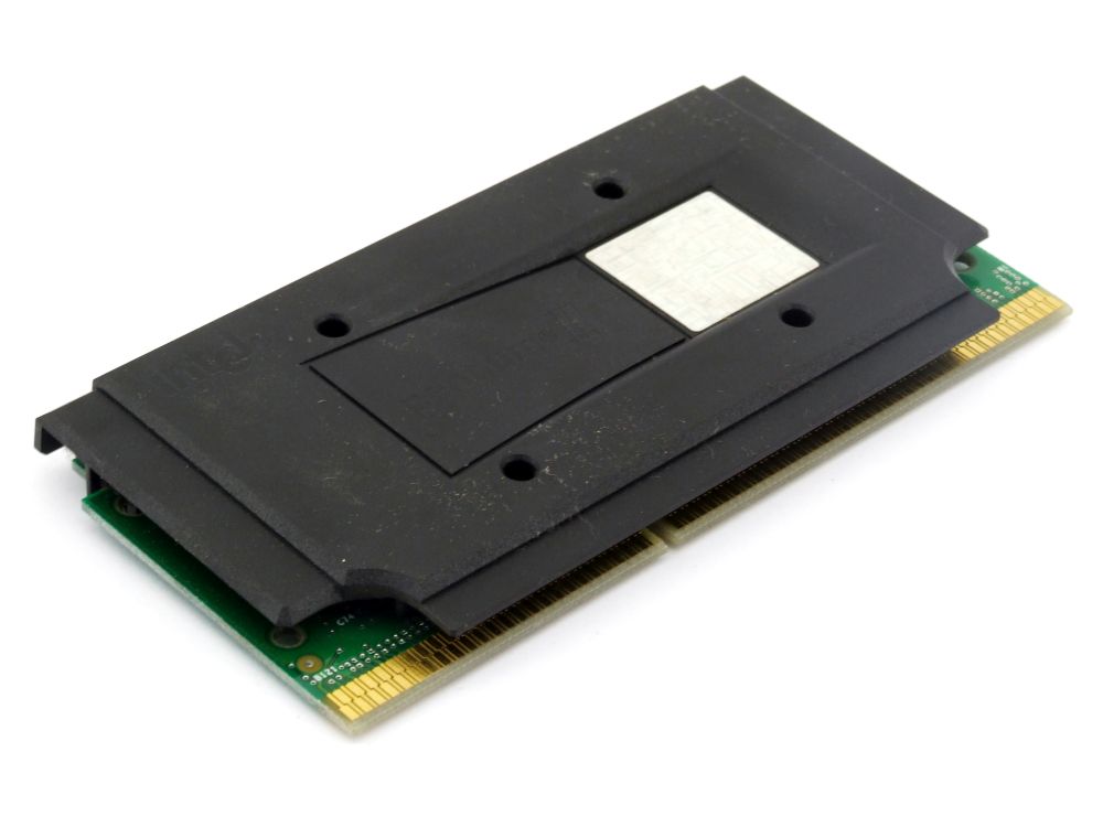 Intel SL364 80525PY450512 450/100MHz 512KB Slot 1 Card CPU Pentium III Prozessor 4060787385604
