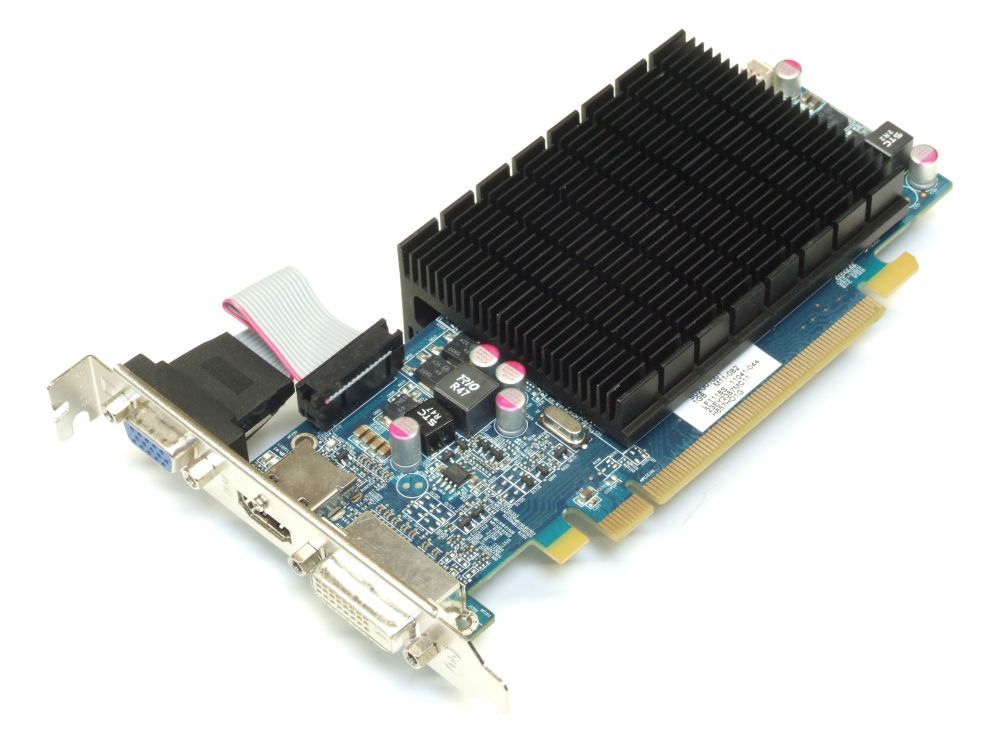 Amd r3 graphics. Видеокарта сапфир hd6570. AMD Radeon 6570 1gb. Radeon HD 6570 1gb. AMD Radeon HD 6570 1gb ddr3.