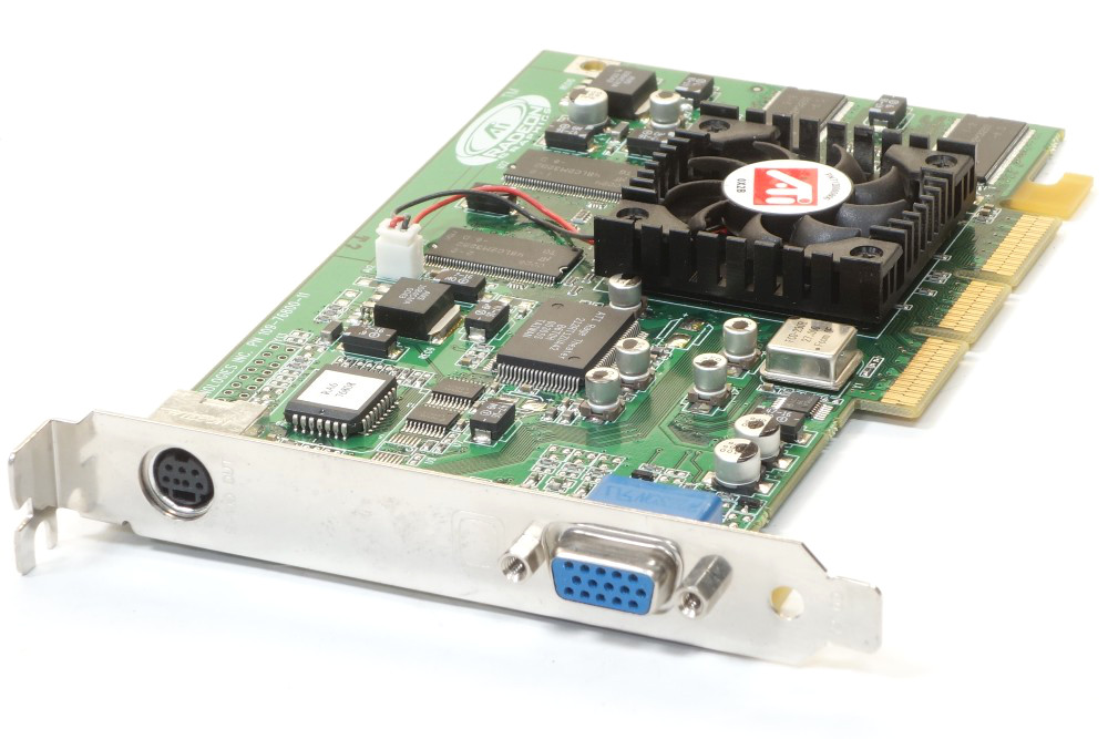 ATI Radeon 7200 32MB AGP PC Video Card Grafikkarte Vintage R6