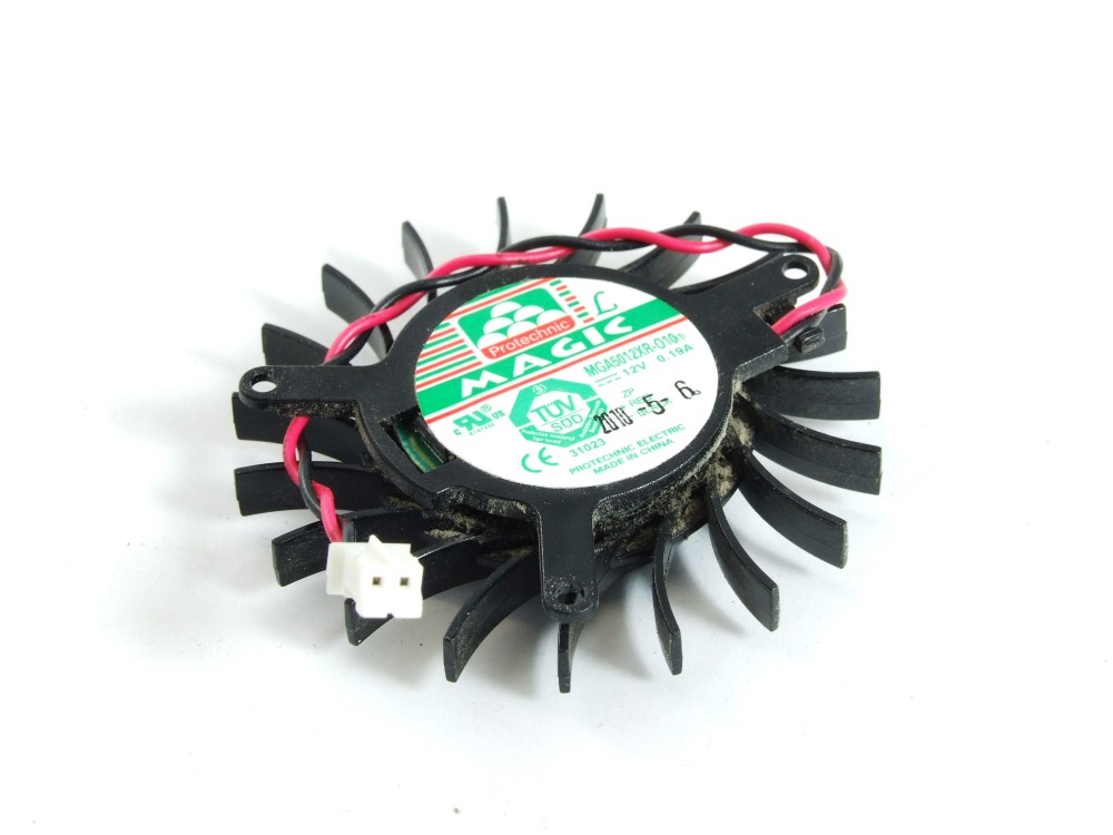 37mm ATI NVIDIA VGA Video Card Cooler Fan Replacement 19mm x 26mm x 26mm 2Pin