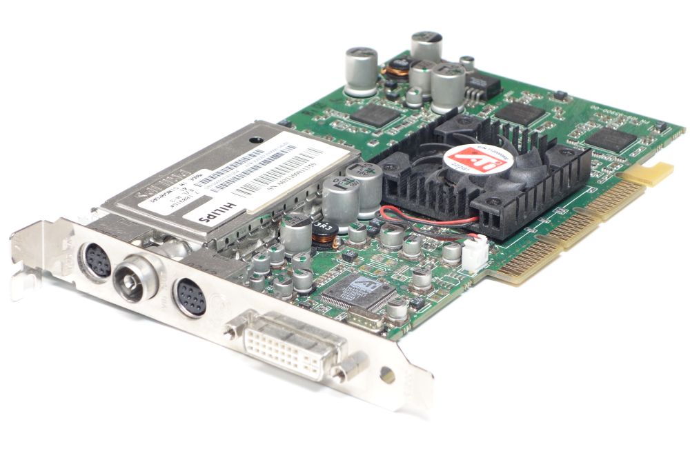 ATI All In Wonder Radeon 9000 AGP Graphics Card 64MB TVIn VideoIn