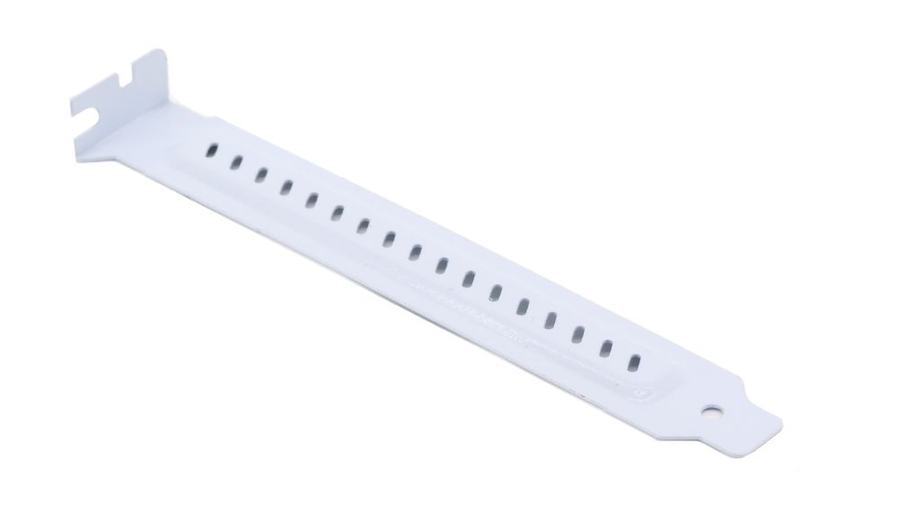 White Perforated PCI PCIe Slot Blanking Filler Plate Bracket Blech Weiß Gelocht 4060787372857