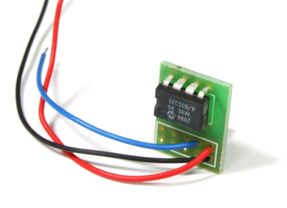 12c508 8-Bit Microcontroller MCU 4MHz DIP-8 Module w/ 6-Pin Connector + Cables 4060787162069