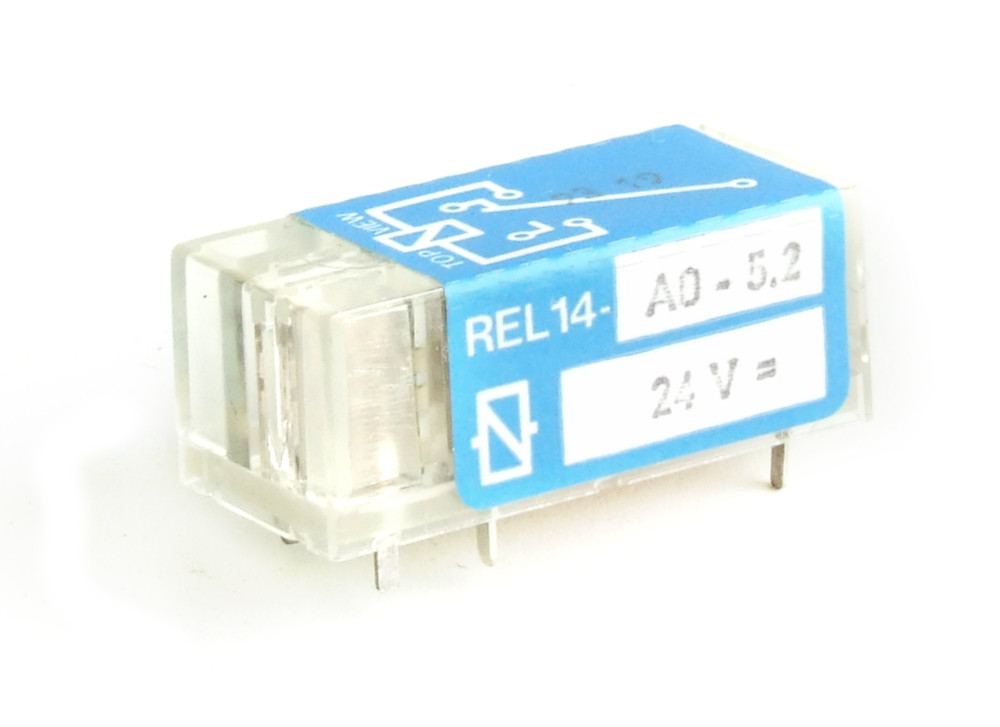 Насос топливный eberspacher d2. Насос топливный отопителя планар-4д (24в) тн-10-6,8мл. Насос автономки eberspacher d4 1,3 24v. Насос топливный эбершпехер d4s. 22.