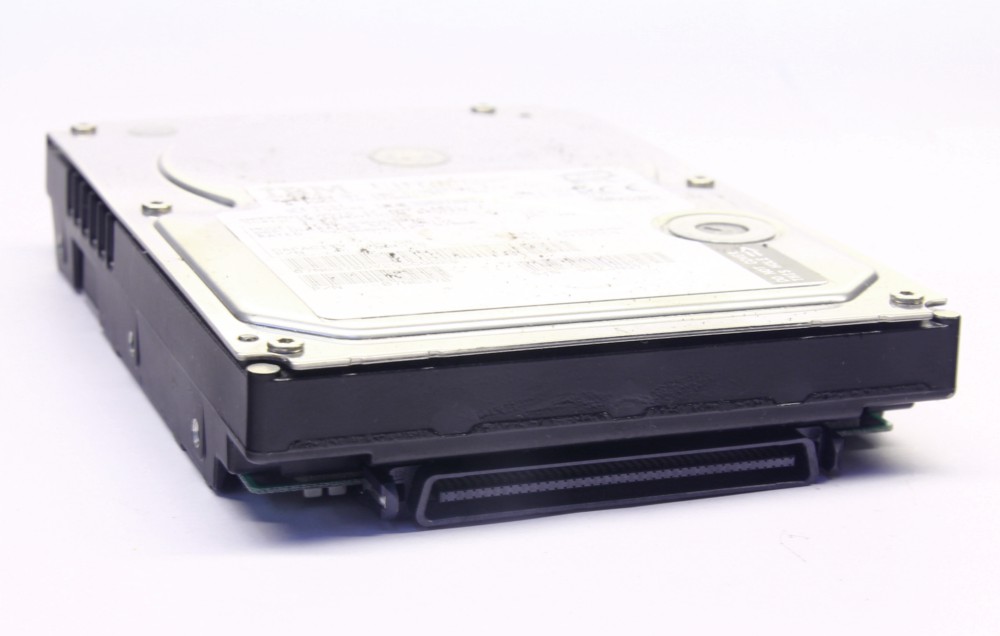 IBM eServer xSeries 73.4GB Ultra-320 SCSI HDD 10K 80-Pin 06P5760 06P5756 08K0373 4060787112798