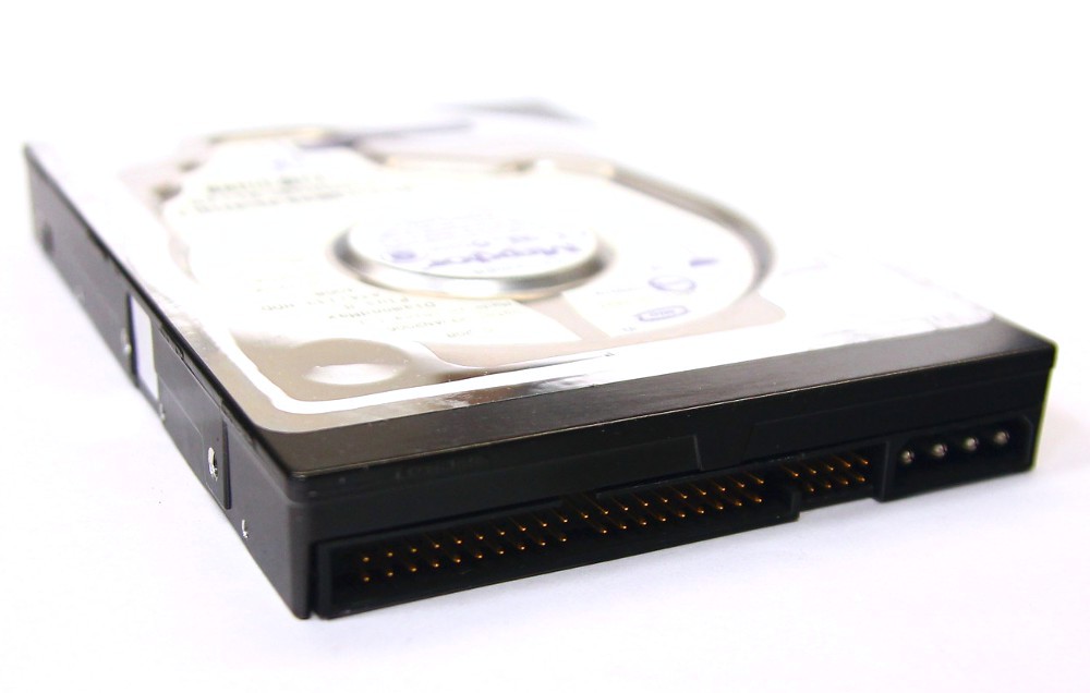 Maxtor DiamondMax Plus 8 40GB IDE/P-ATA HDD 3.5" Hard Drive 7200rpm 2MB 6E040L0 4060787005557